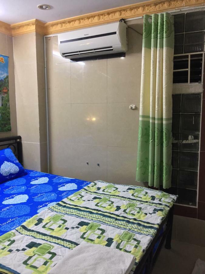 Color House Hostel Ho Chi Minh City Exterior photo