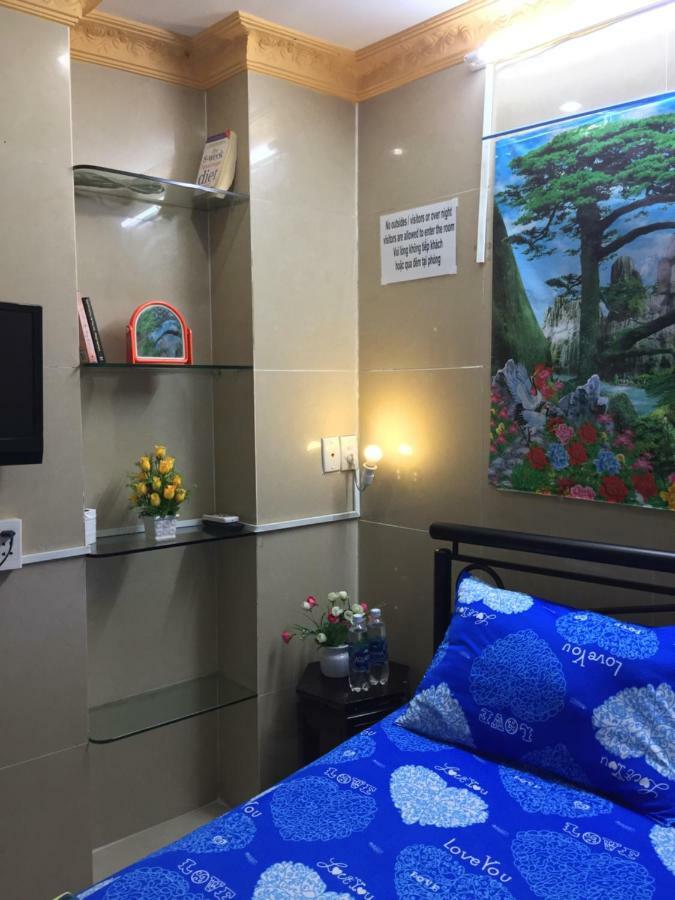 Color House Hostel Ho Chi Minh City Exterior photo