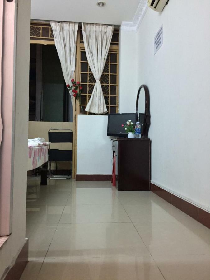 Color House Hostel Ho Chi Minh City Exterior photo